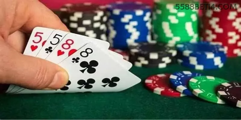 Imagem promocional da 5588bet mostrando a plataforma e suas vantagens